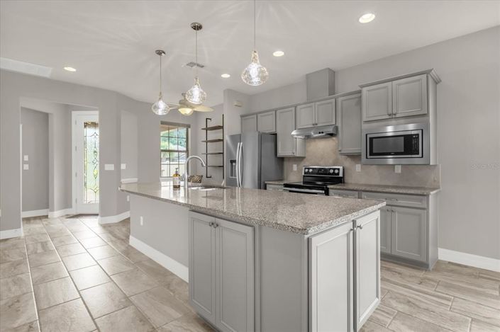 Image No.4-2 Bed Property for sale