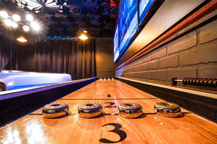 Image No.25-11 Bed Property for sale