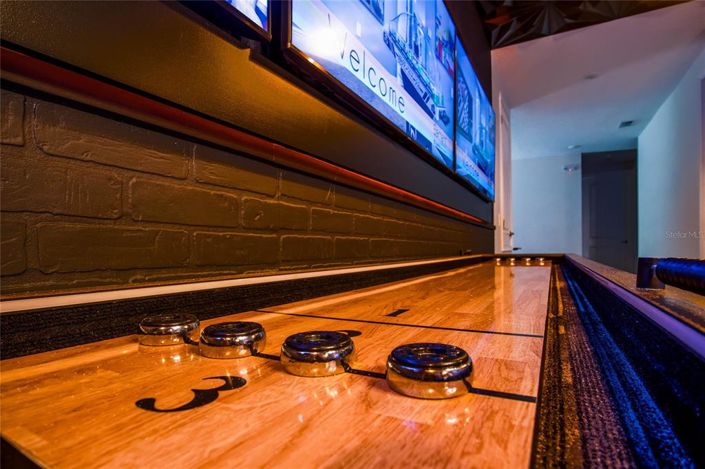 Image No.26-11 Bed Property for sale