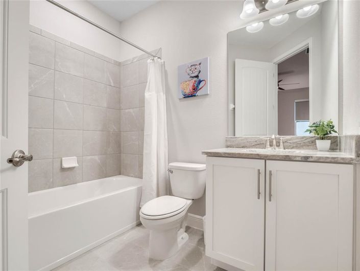 Image No.62-11 Bed Property for sale