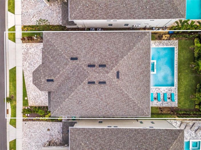 Image No.74-11 Bed Property for sale