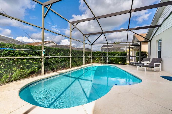 Image No.2-Propriété de 4 chambres à vendre à Kissimmee