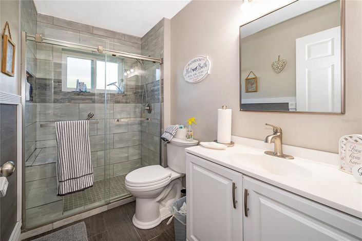 Image No.24-3 Bed Property for sale