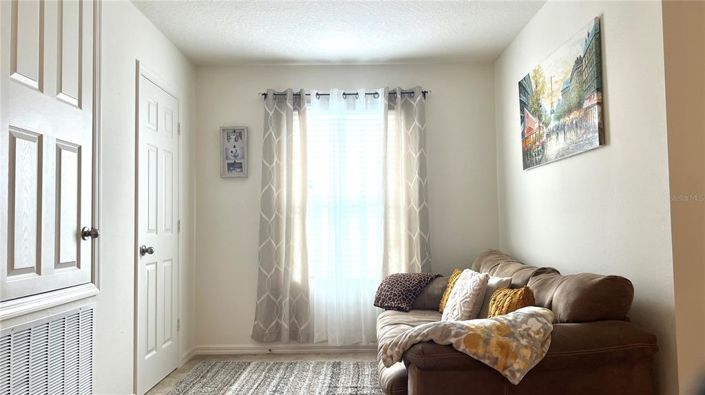 Image No.32-4 Bed Property for sale