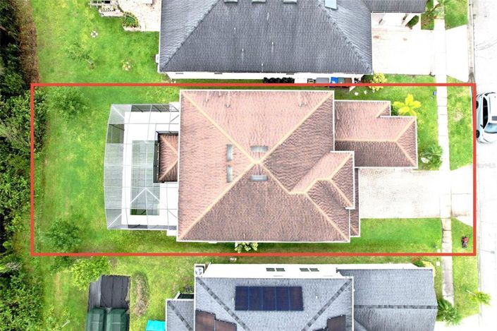 Image No.4-4 Bed Property for sale