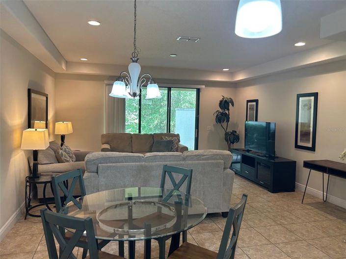 Image No.12-3 Bed Townhouse for sale