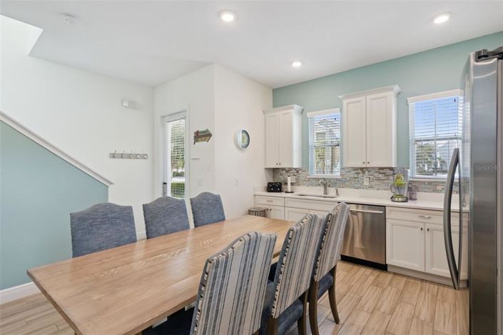 Image No.12-3 Bed Property for sale