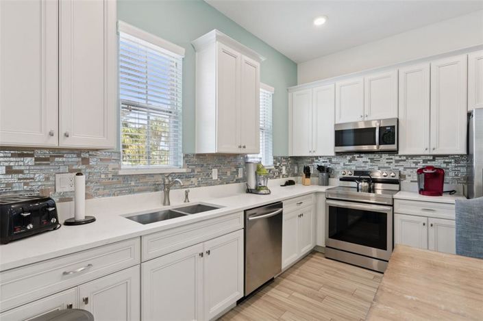 Image No.7-3 Bed Property for sale