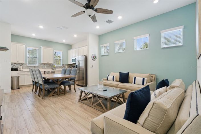 Image No.8-3 Bed Property for sale