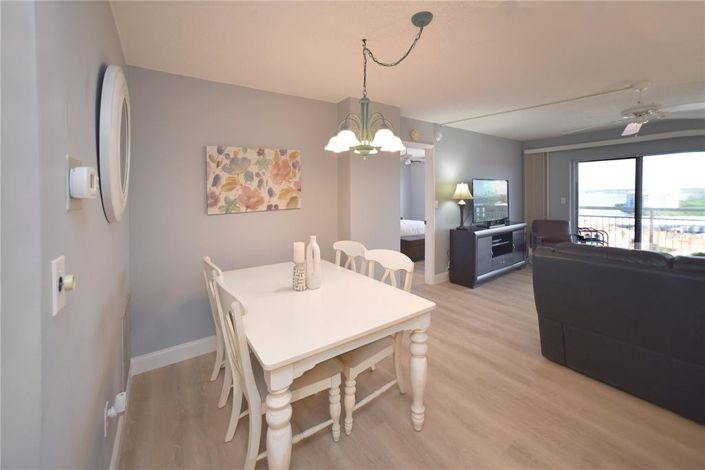 Image No.22-2 Bed Property for sale