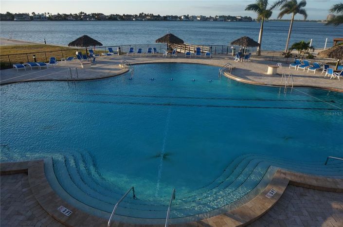 Image No.7-2 Bed Property for sale