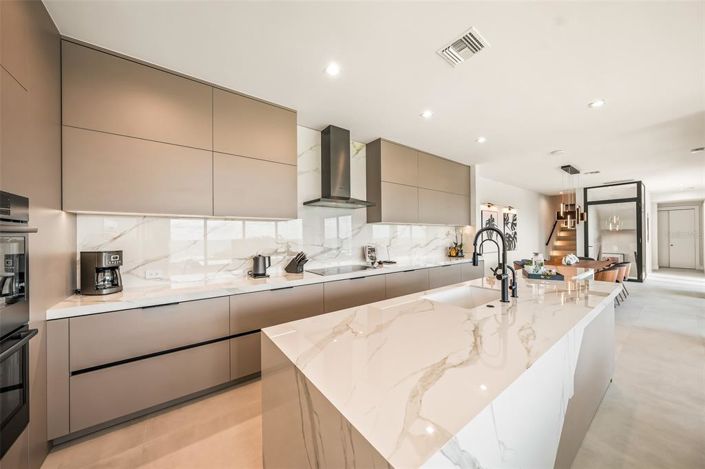 Image No.8-Propriété de 6 chambres à vendre à Bradenton Beach