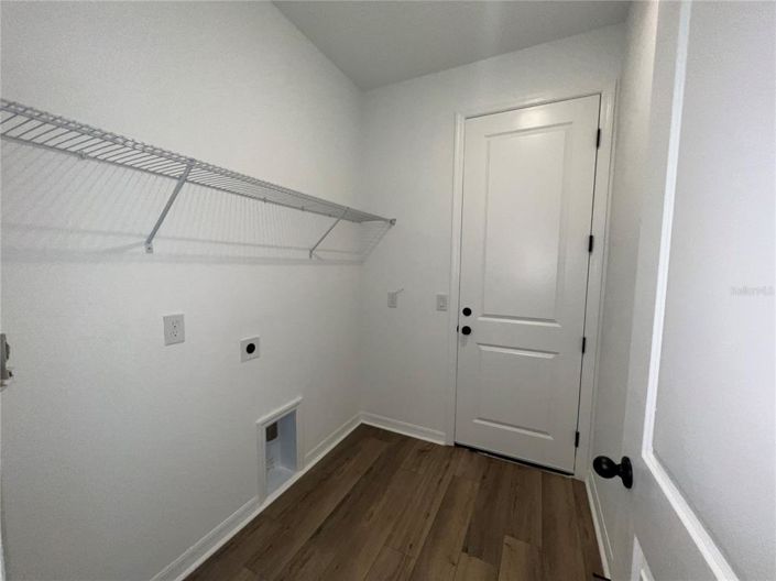 Image No.25-4 Bed Property for sale