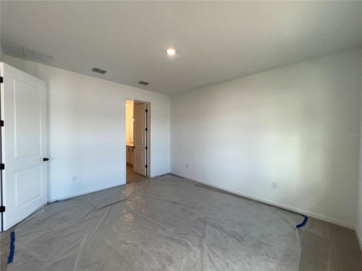 Image No.26-4 Bed Property for sale