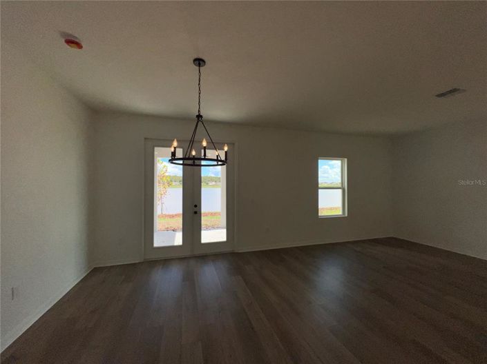 Image No.7-4 Bed Property for sale