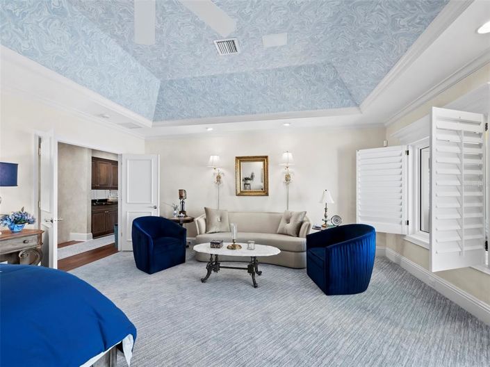 Image No.30-4 Bed Property for sale