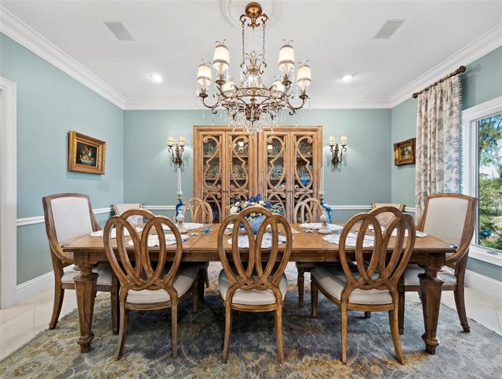 Image No.45-4 Bed Property for sale