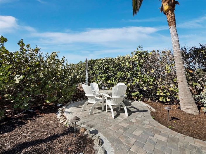 Image No.68-4 Bed Property for sale