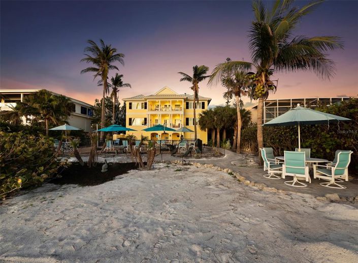 Image No.71-4 Bed Property for sale