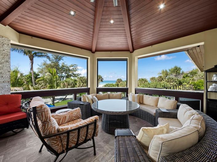 Image No.33-5 Bed Property for sale