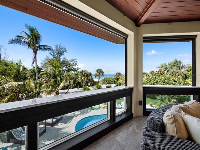 Image No.34-5 Bed Property for sale