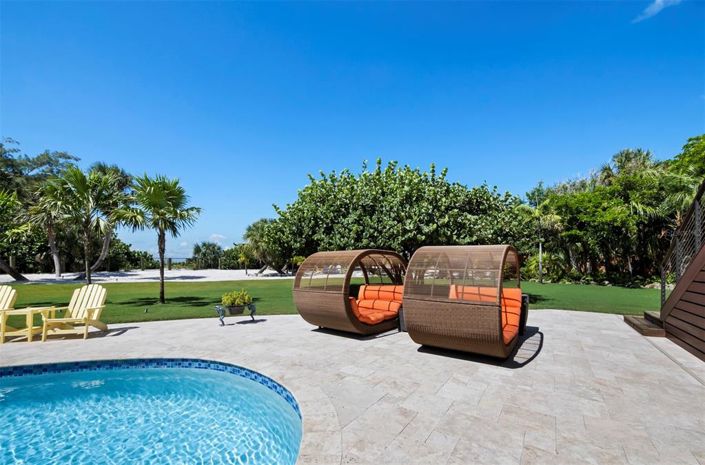 Image No.37-5 Bed Property for sale