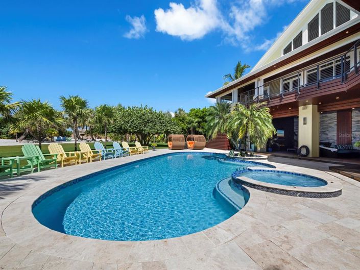 Image No.38-5 Bed Property for sale