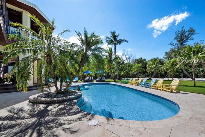 Image No.41-5 Bed Property for sale