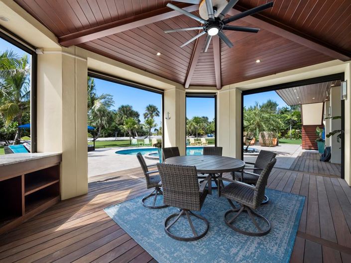 Image No.48-5 Bed Property for sale