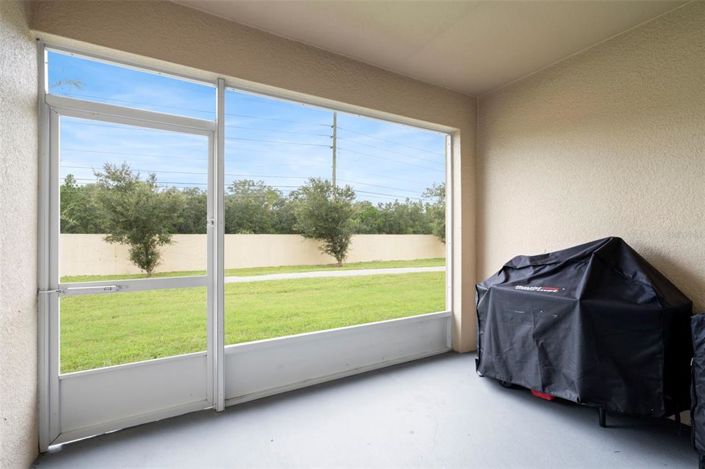 Image No.12-3 Bed Townhouse for sale