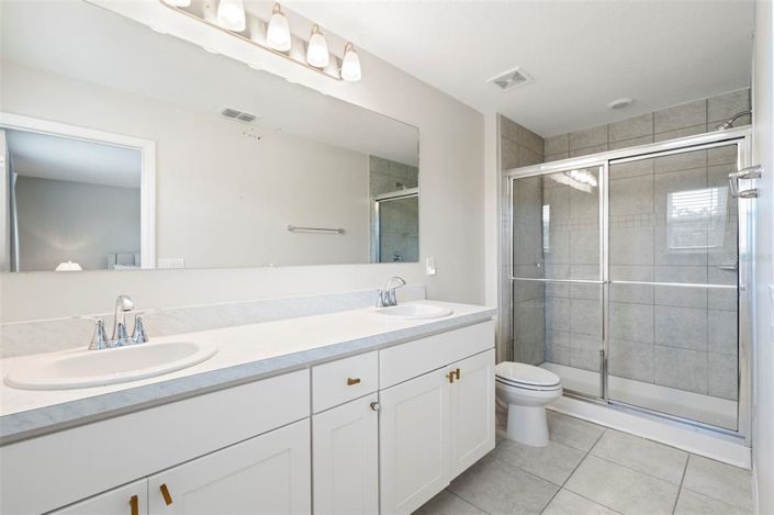 Image No.18-3 Bed Townhouse for sale