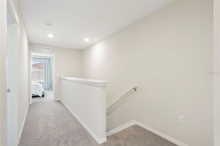 Image No.19-3 Bed Townhouse for sale