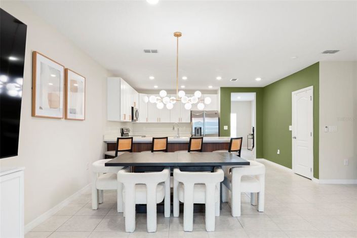 Image No.8-3 Bed Townhouse for sale