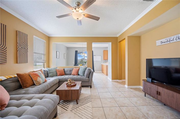 Image No.9-3 Bed Property for sale