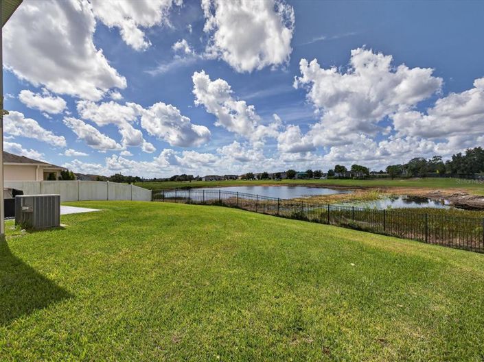 Image No.33-5 Bed Property for sale