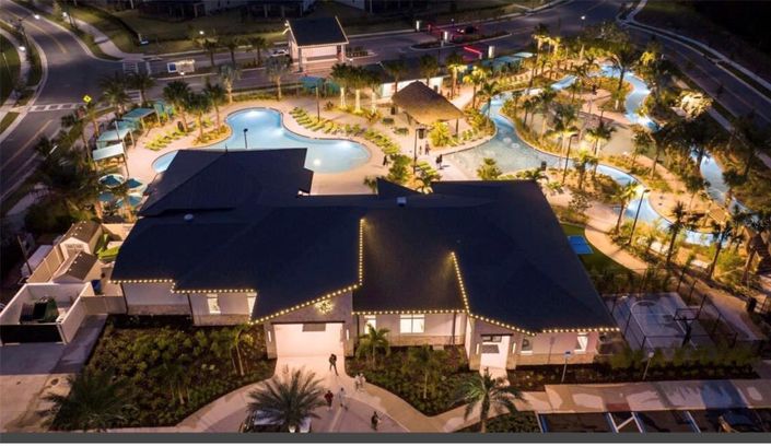 Image No.35-4 Bed Townhouse for sale