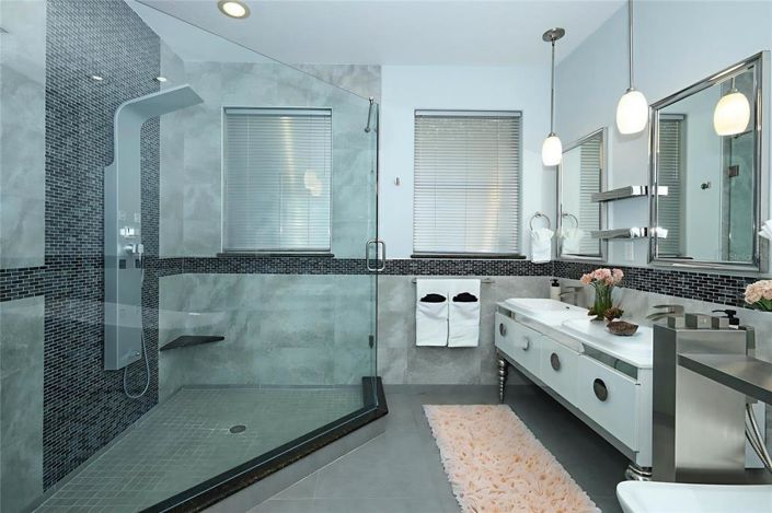 Image No.23-3 Bed Property for sale