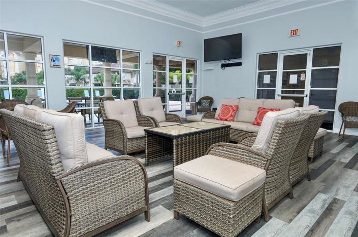 Image No.40-3 Bed Property for sale