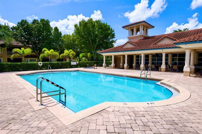 Image No.43-3 Bed Property for sale