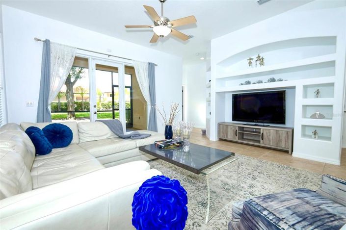 Image No.8-3 Bed Property for sale