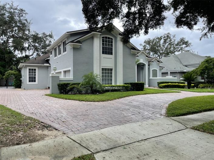 Image No.2-4 Bed Property for sale