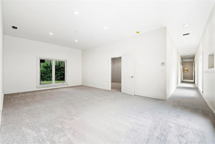 Image No.52-3 Bed Property for sale