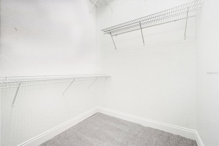 Image No.56-3 Bed Property for sale