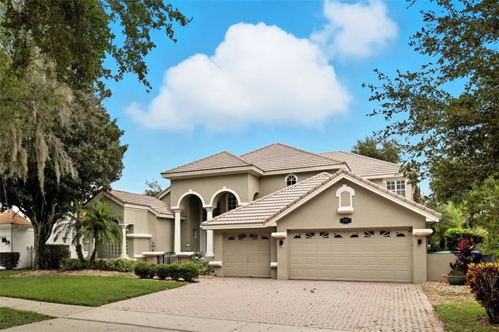 Image No.3-5 Bed Property for sale