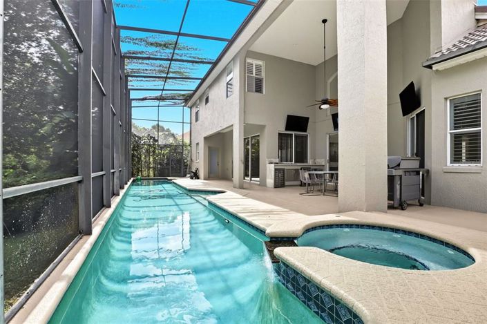 Image No.43-5 Bed Property for sale