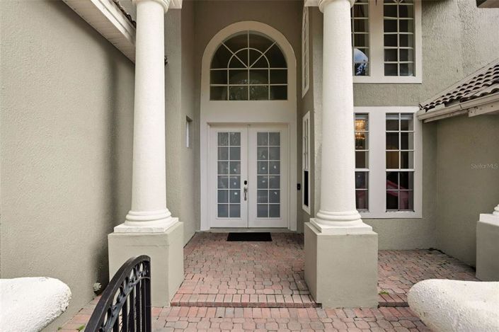 Image No.5-5 Bed Property for sale