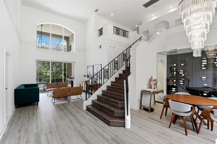 Image No.6-5 Bed Property for sale