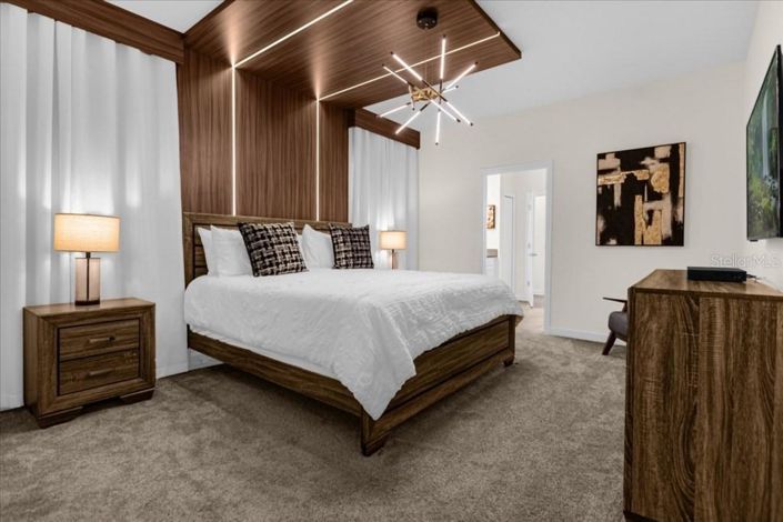 Image No.23-9 Bed Property for sale