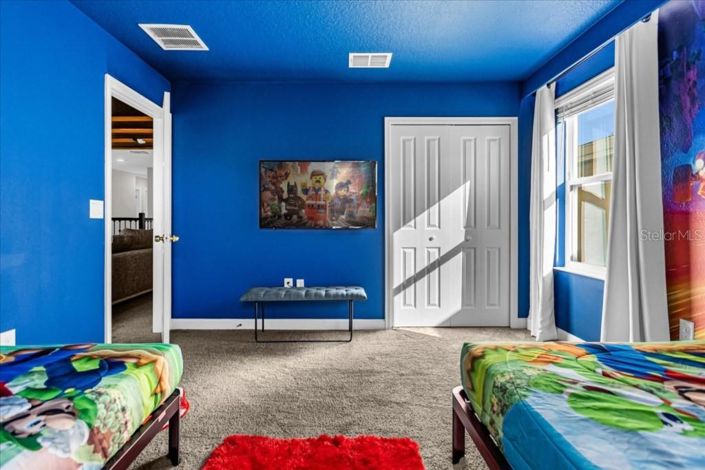 Image No.36-9 Bed Property for sale