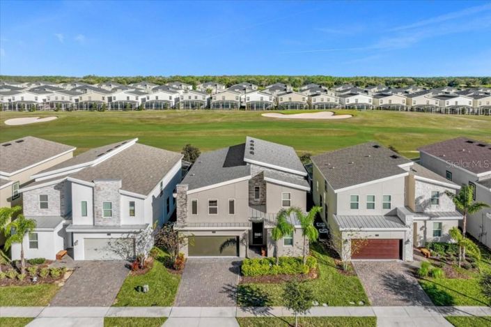 Image No.57-9 Bed Property for sale